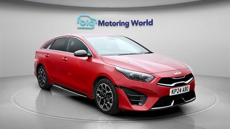 Used Kia ProCeed GT-Line 159 HP (116 kW) 2023 Red Estate