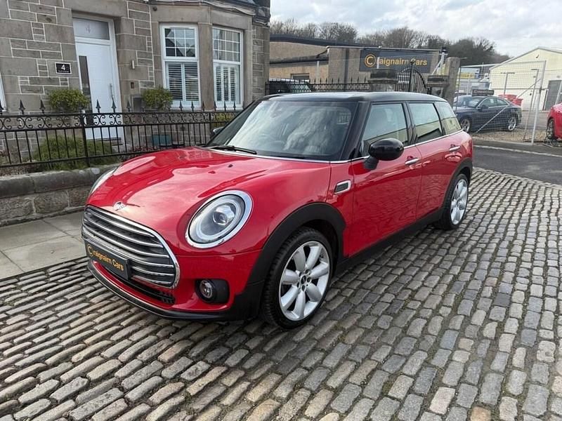 Used Mini Cooper Clubman Exclusive 136 HP (100 kW) 2019 Red Estate