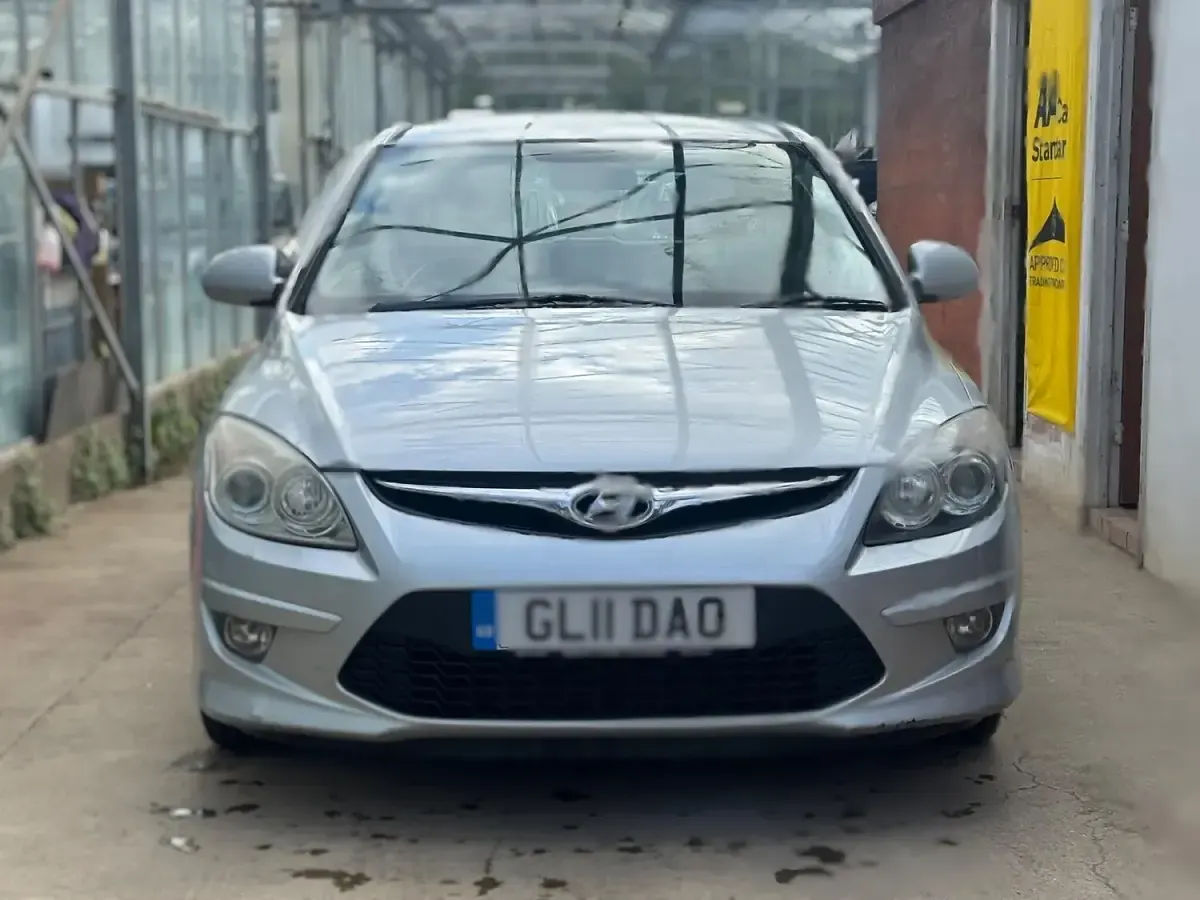 Used Hyundai i30 Comfort 113 HP (83 kW) 2011 Silver Hatchback