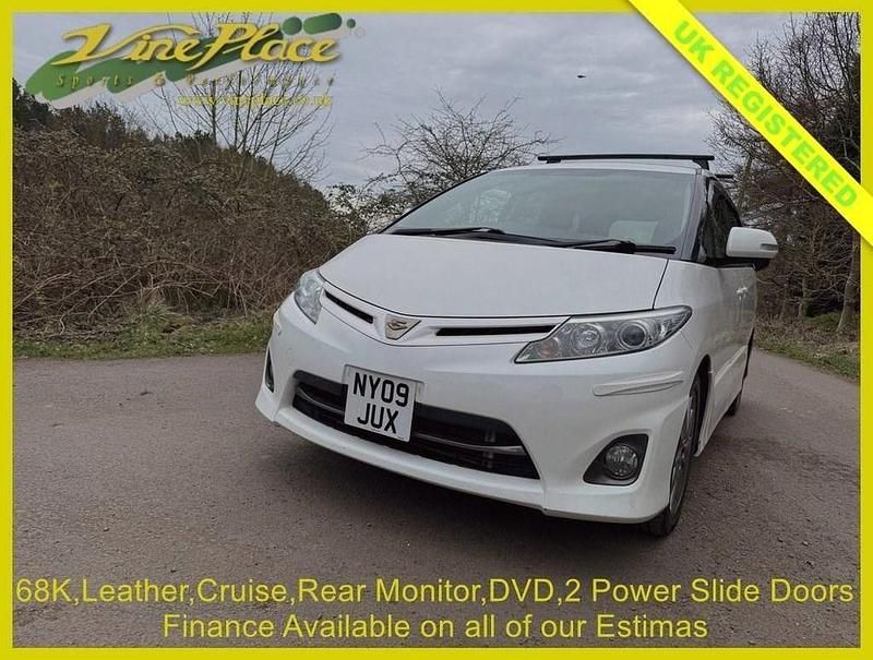 Used Toyota Estima 170 HP (125 kW) 2024 White MPV