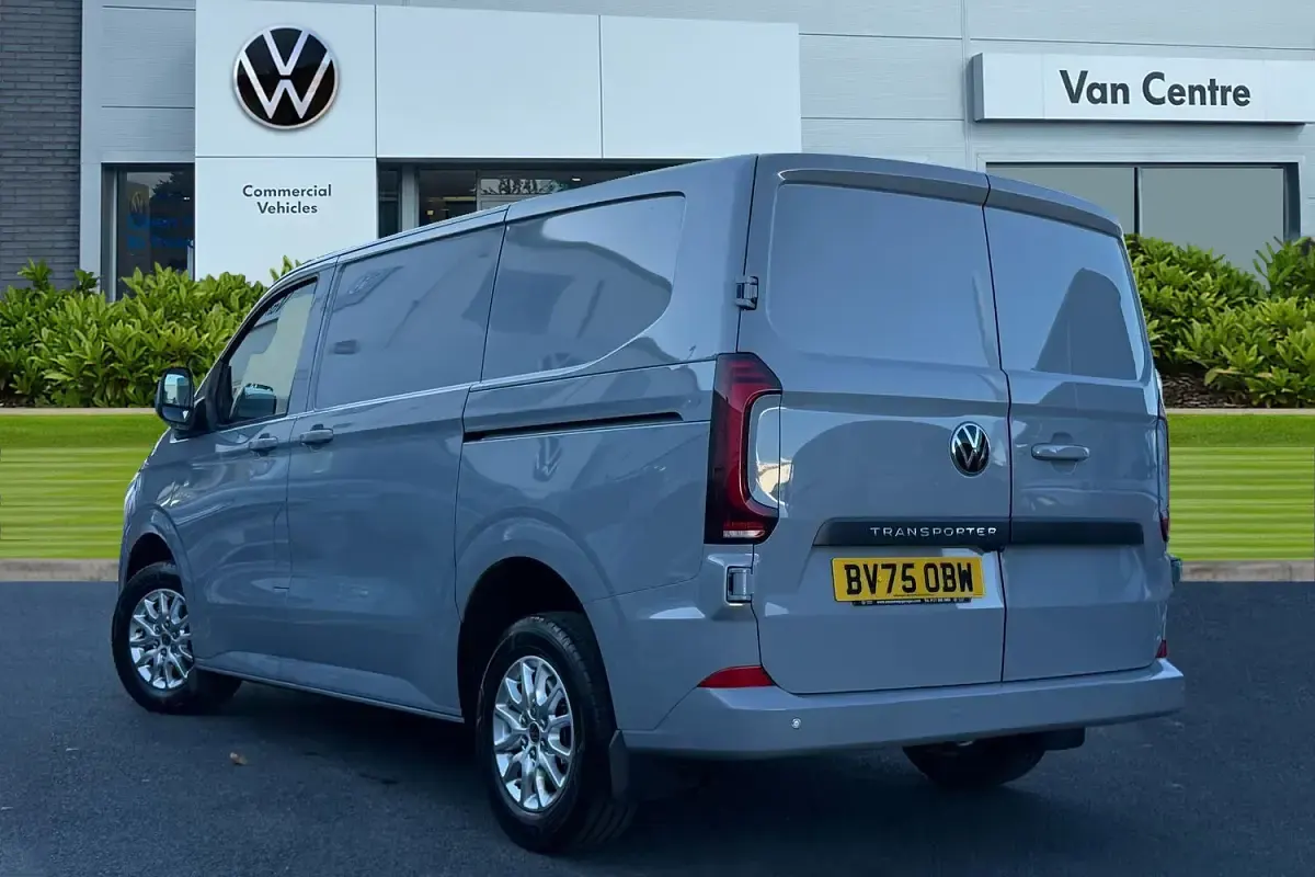 Used VW Transporter Pro 110 HP (80 kW) 2025 Grey Van