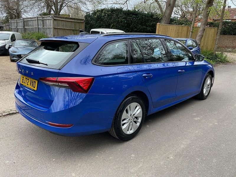 Used Skoda Octavia SE 2022 Blue Estate