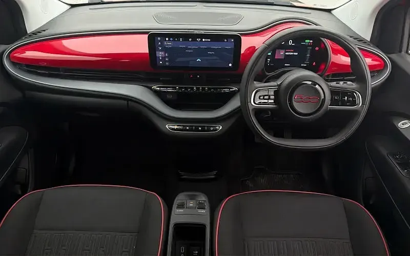 Used Fiat 500e Red 69 kW (95 HP) 2022 Red Hatchback