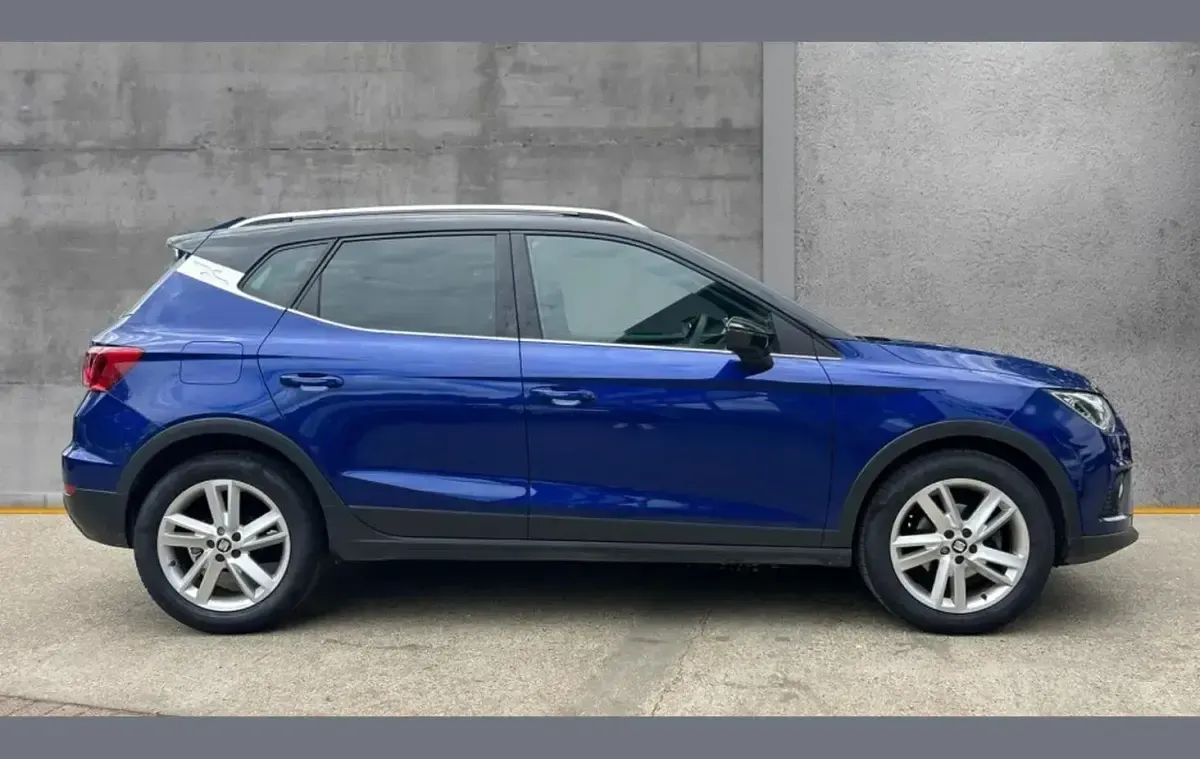 Used Seat Arona FR 115 HP (84 kW) 2019 Blue SUV