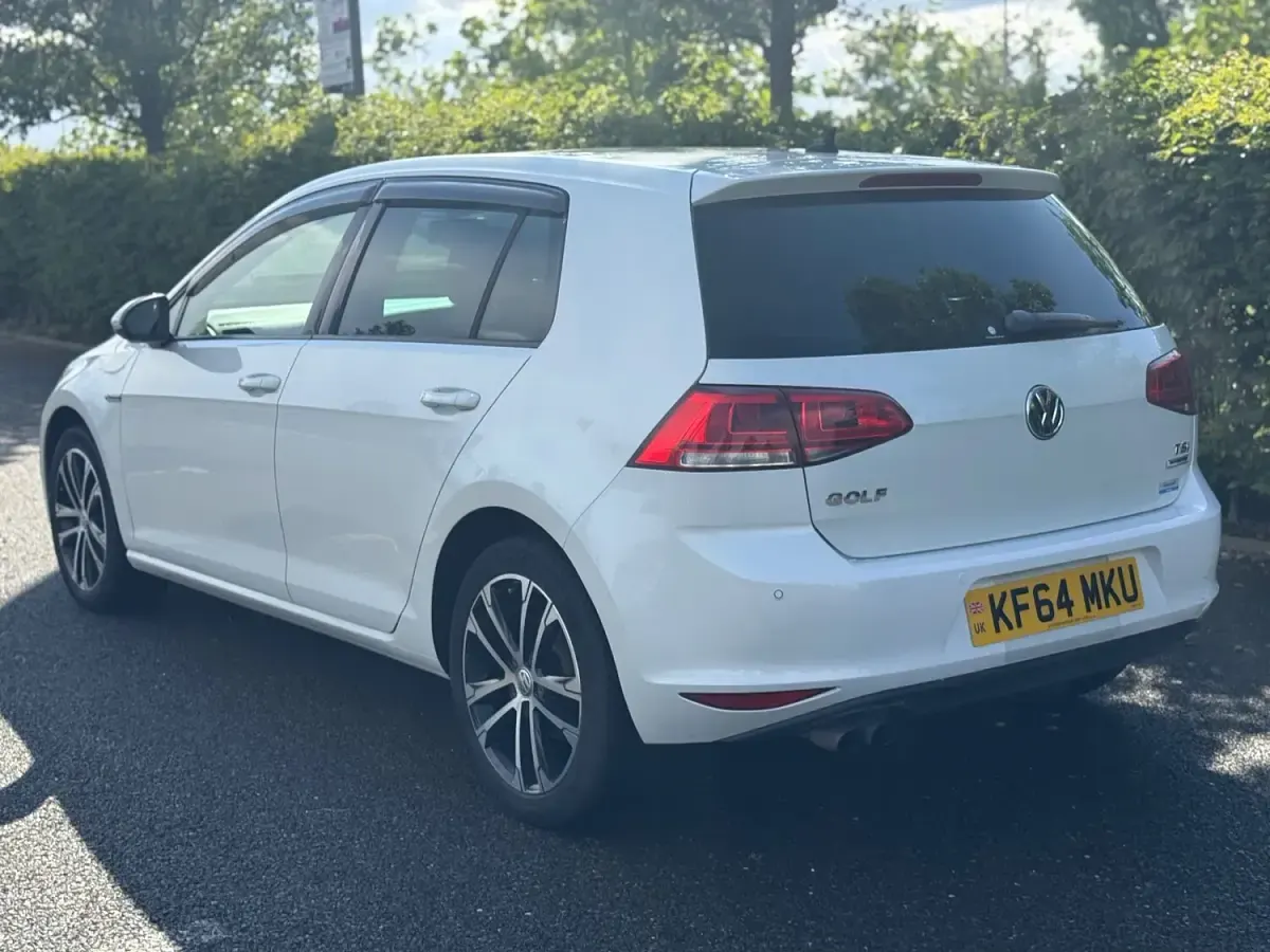 Used VW Golf VIII 2026 White Hatchback