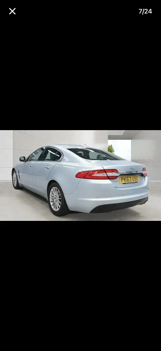 Second-hand Jaguar XF Luxury 163 CP (119 kW) 2014 Argintiu Berlinǎ