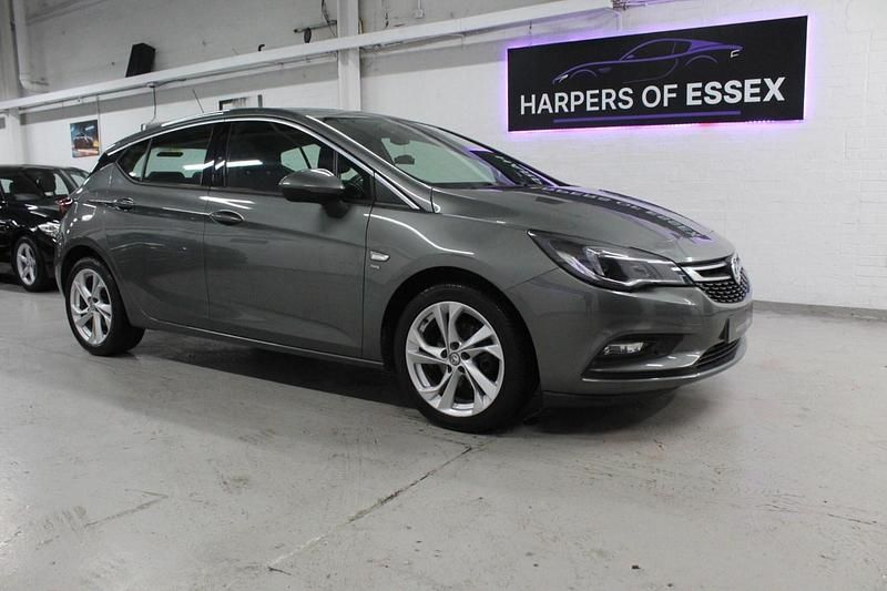 Used Vauxhall Astra SRi 150 HP (110 kW) 2019 Grey Hatchback