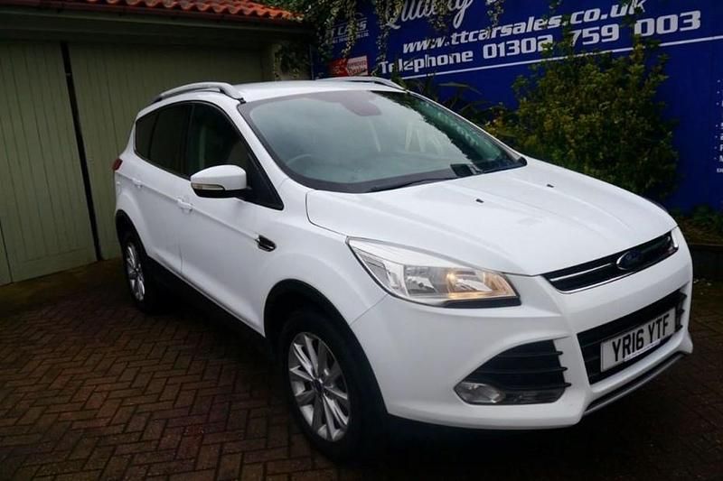 Used Ford Kuga Titanium 2016 White SUV