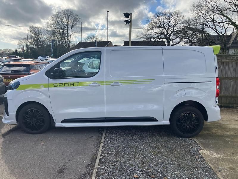 New Peugeot Expert Sport 180 HP (132 kW) 2026 Ice white Van