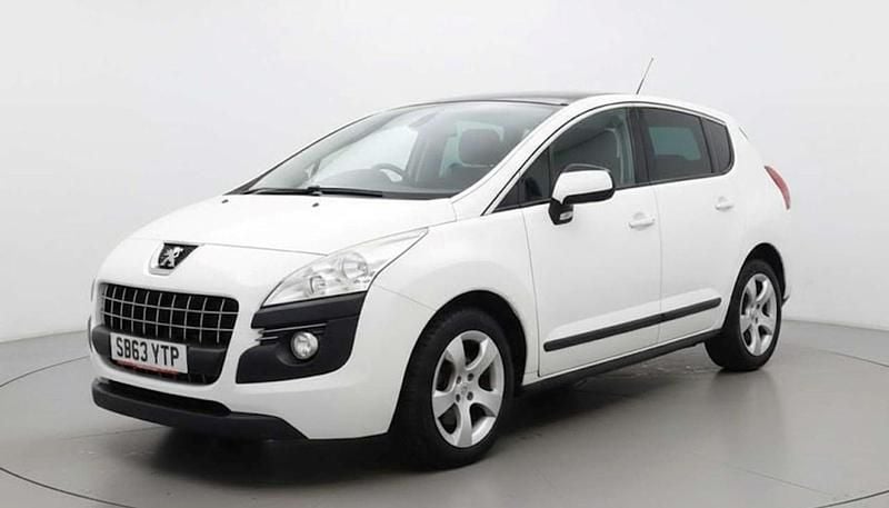 Used Peugeot 3008 Active 2014 White Hatchback