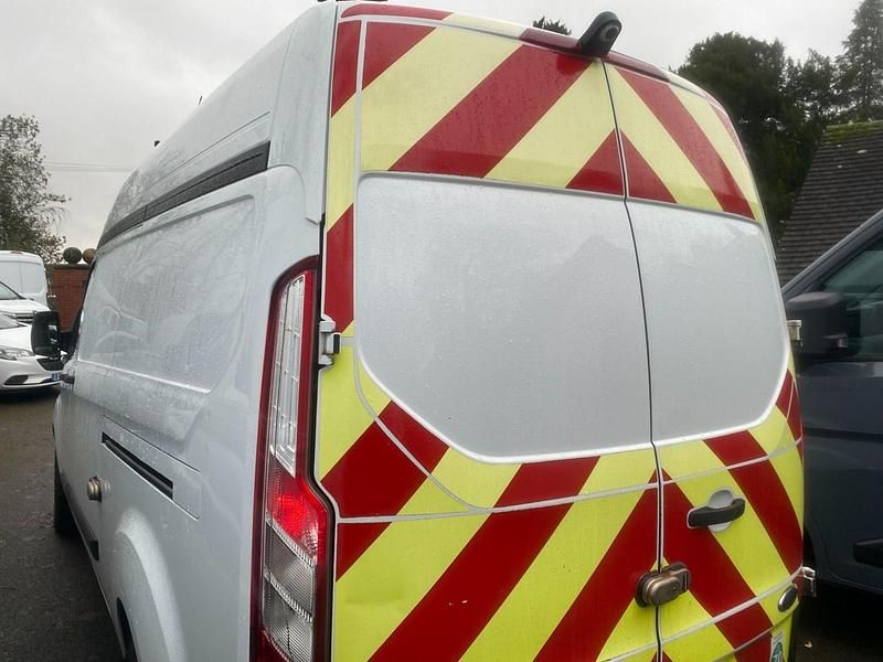 Usado Ford Transit Custom 130 HP (95 kW) 2018 Branco Van