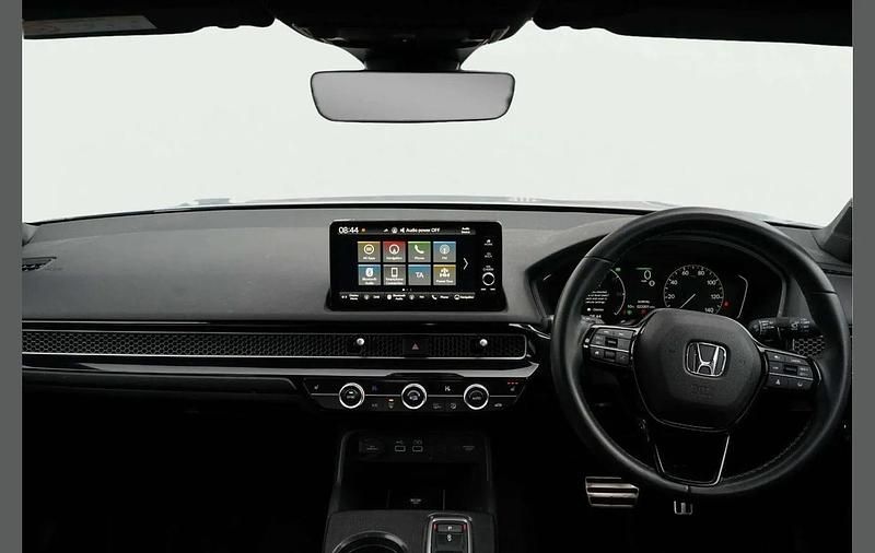 Used Honda Civic Sport 140 HP (102 kW) 2023 Grey Hatchback