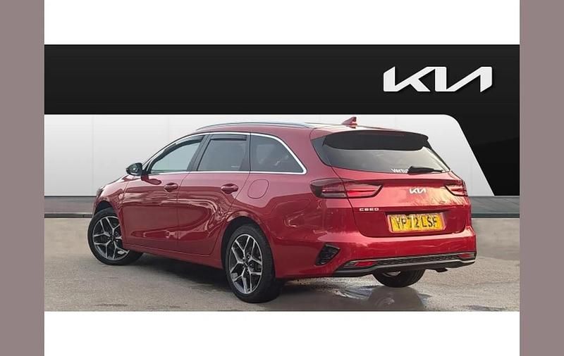 Used Kia Ceed Sportswagon 158 HP (116 kW) 2022 Red Estate