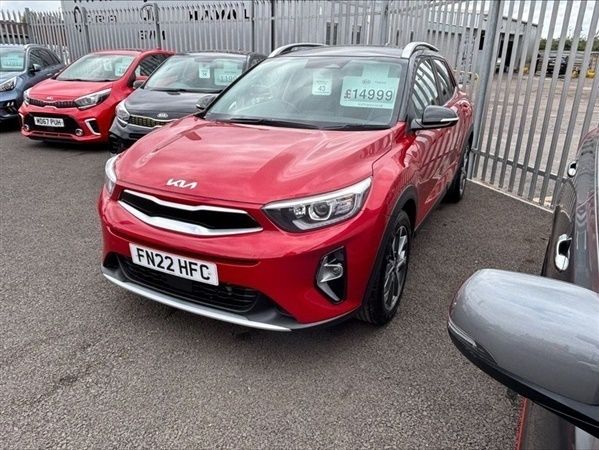 Red Used 2022 Kia Stonic SUV | £15,000 (Fair price) - Image 1/1