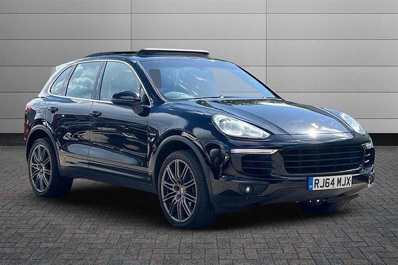 Black Used 2015 Porsche Cayenne SUV | £15,990 (Good price) - Image 1/2