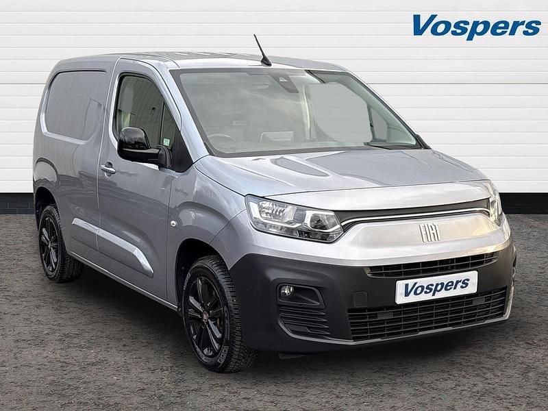 Grey Used 2023 Fiat Doblò MPV | £12,995 (Fair price) - Image 1/3
