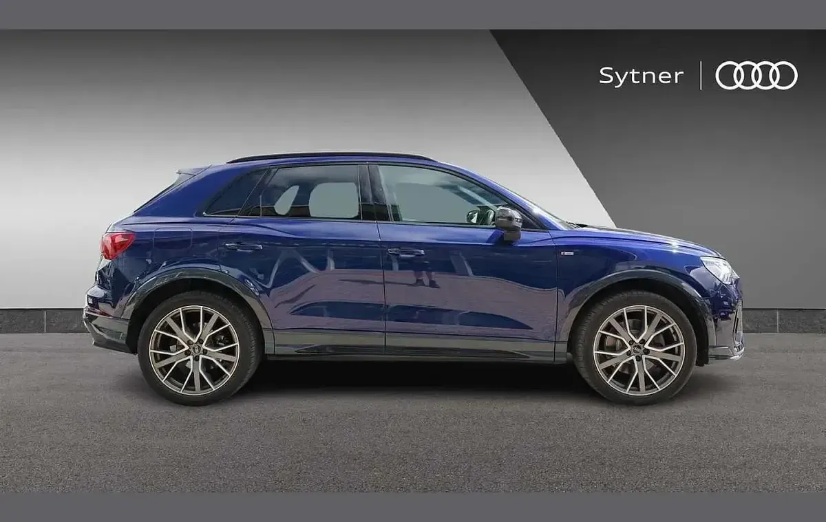 Used Audi Q3 Advanced 187 HP (137 kW) 2022 Blue SUV