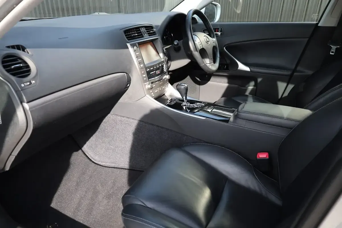 Used Lexus IS250 2012 Silver Sedan