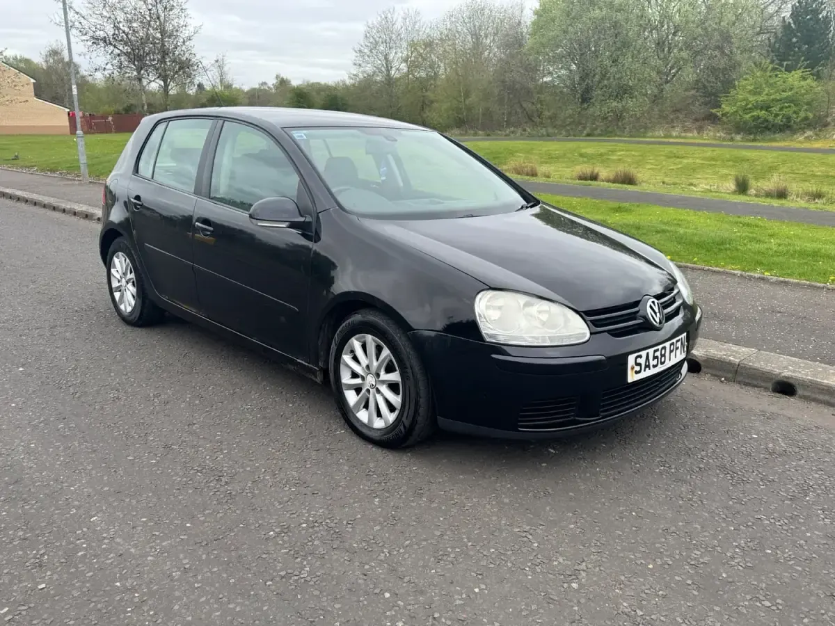 Usado VW Golf VI Match 2008 Preto Citadino