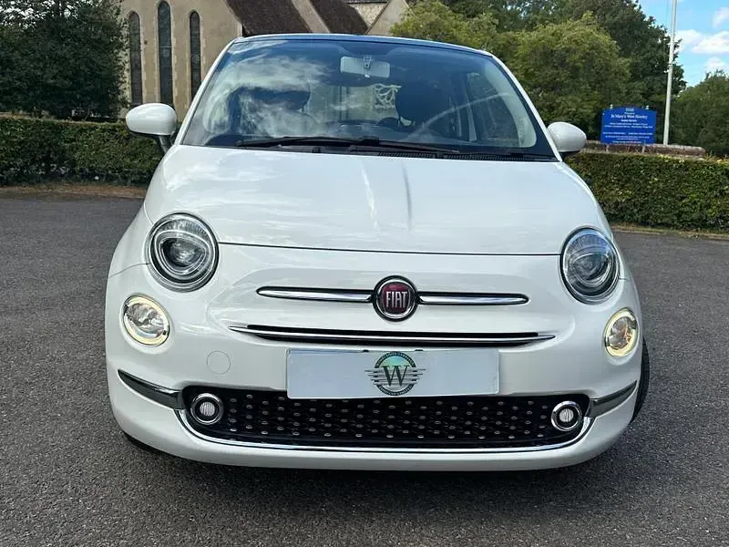 Used Fiat 500 Lounge 69 HP (50 kW) 2017 White Hatchback