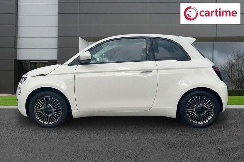 Used Fiat 500e Icon 86 kW (118 HP) 2022 White Hatchback