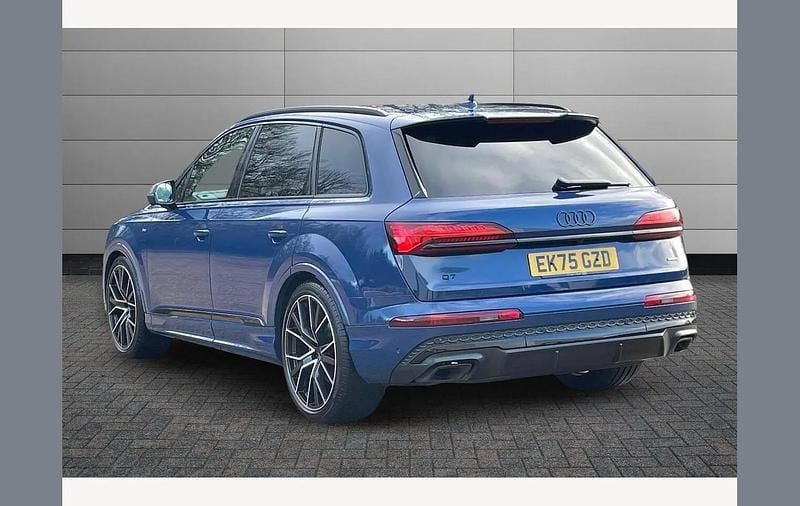 New Audi Q7 Black Edition 286 HP (210 kW) 2025 Blue SUV