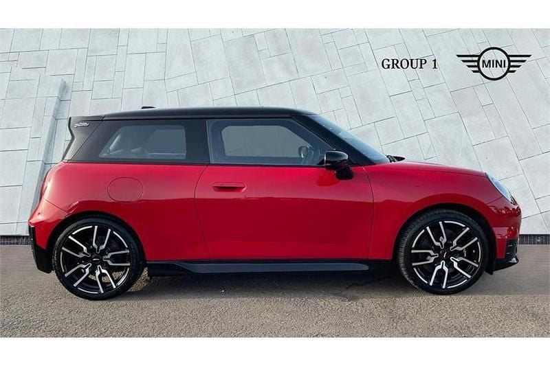 Used Mini Cooper Sport 160 kW (218 HP) 2024 Chili red ii Hatchback