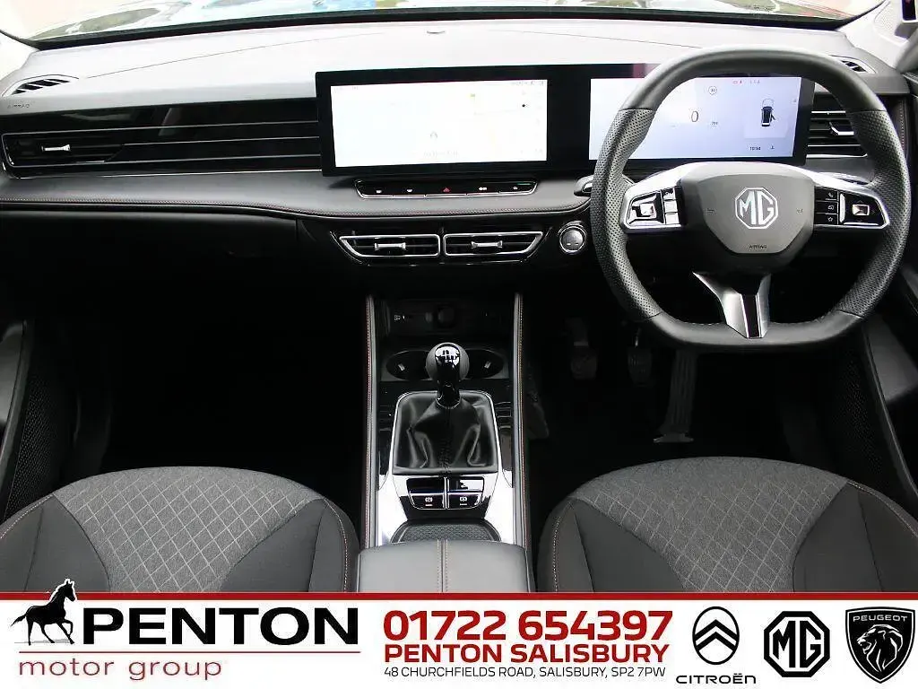 Used MG HS SE 2025 Black SUV