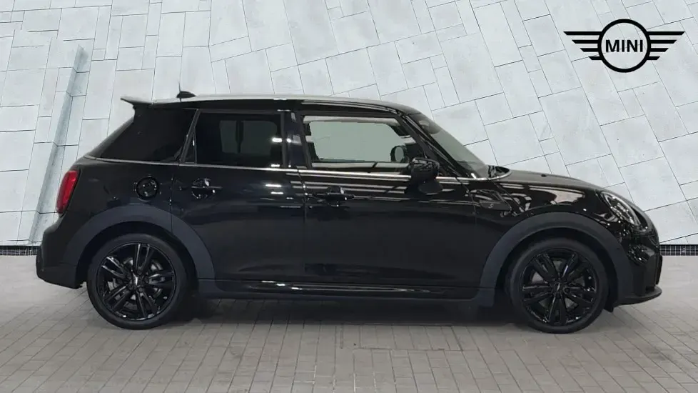 Used Mini Cooper S Hatch 176 HP (129 kW) 2022 Black Hatchback