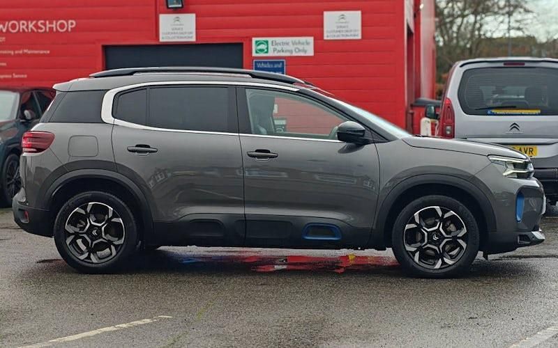 Used Citroën C5 Shine 136 HP (100 kW) 2023 Hatchback