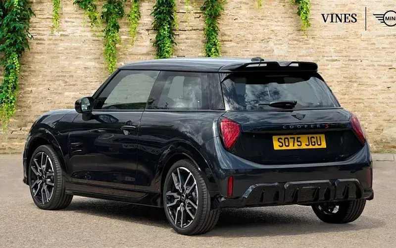 Used Mini Cooper Sport 150 kW (204 HP) 2026 Hatchback