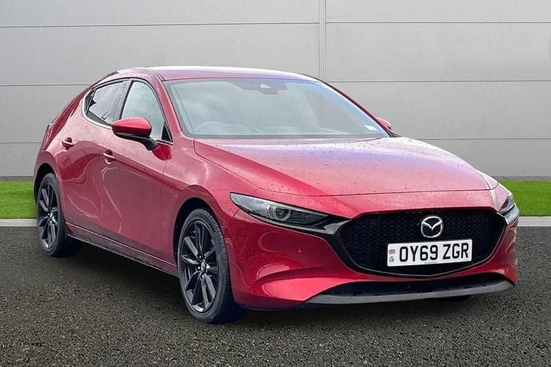 Used Mazda 3 Inclusive 180 HP (132 kW) 2019 Red Hatchback