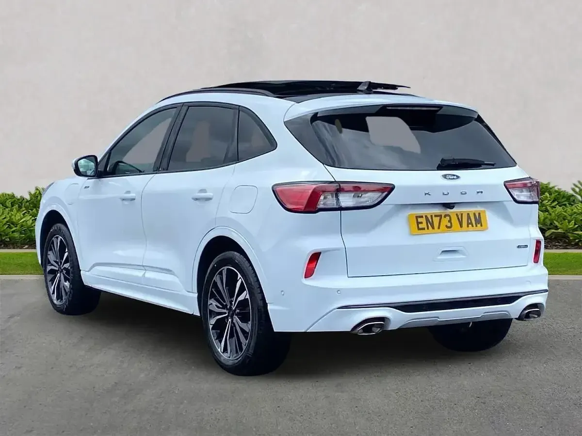 Used Ford Kuga ST-Line X 2024 White SUV