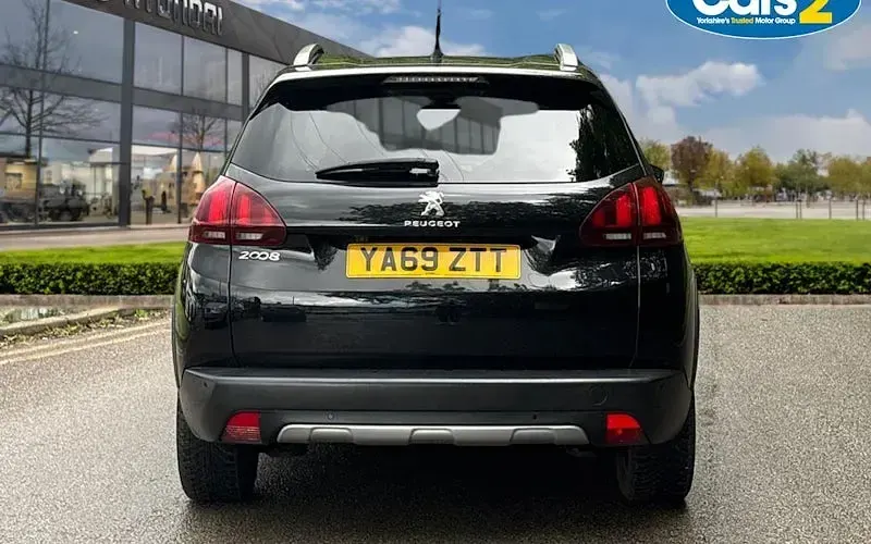 Used Peugeot 2008 Allure Premium 110 HP (80 kW) 2019 Black SUV