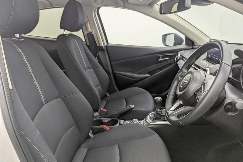 Used Mazda 2 Inclusive 2022 White Hatchback