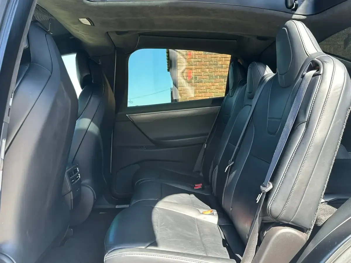 Used Tesla Model X 448 kW (610 HP) 2017 White SUV