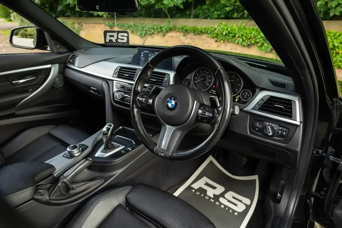 Used BMW 320 M Sport 2019 Black Estate