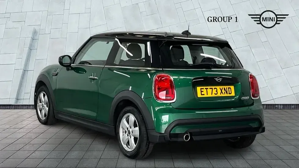 Used Mini Cooper Classic 136 HP (100 kW) 2023 Green Hatchback