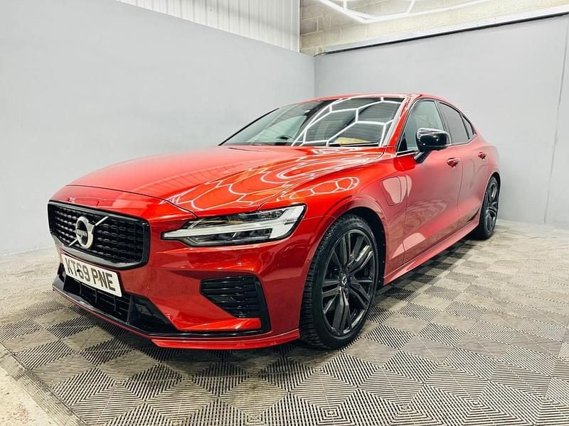 Used Volvo S60 R-Design 390 HP (286 kW) 2020 Red Sedan