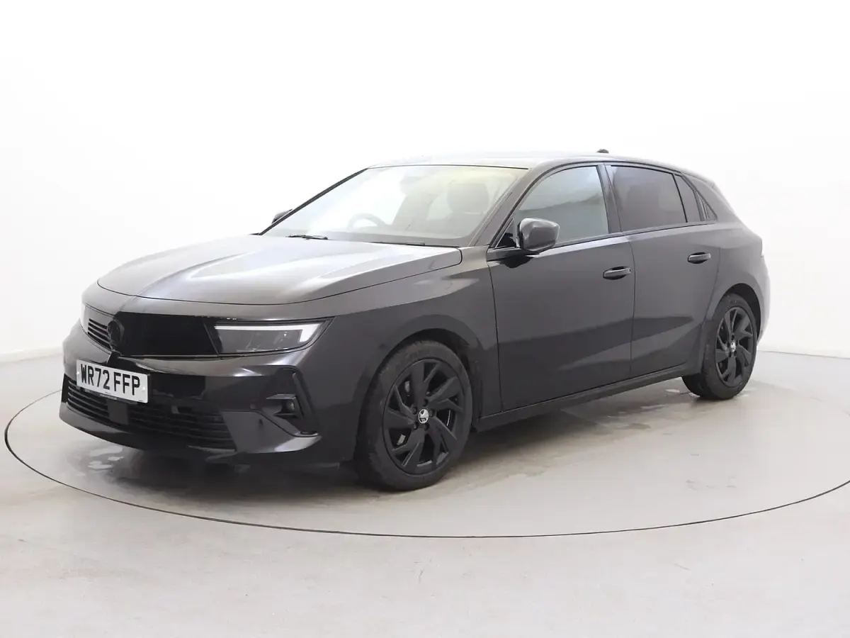Used Vauxhall Astra GS Line 130 HP (95 kW) 2022 Black Hatchback