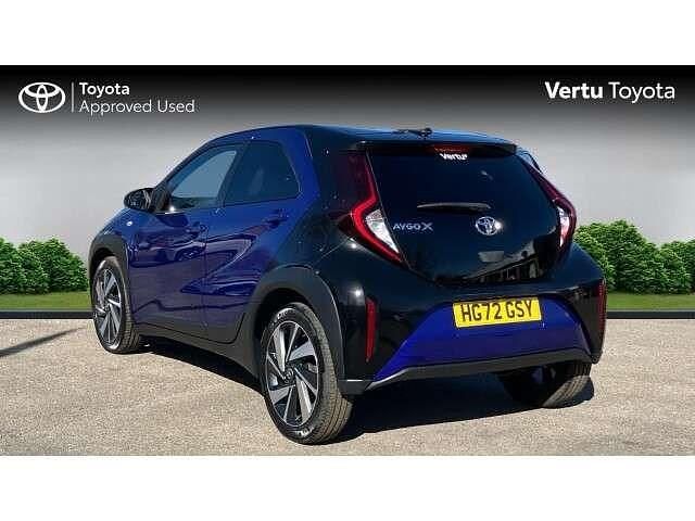 Used Toyota Aygo X 72 HP (52 kW) 2023 Blue SUV