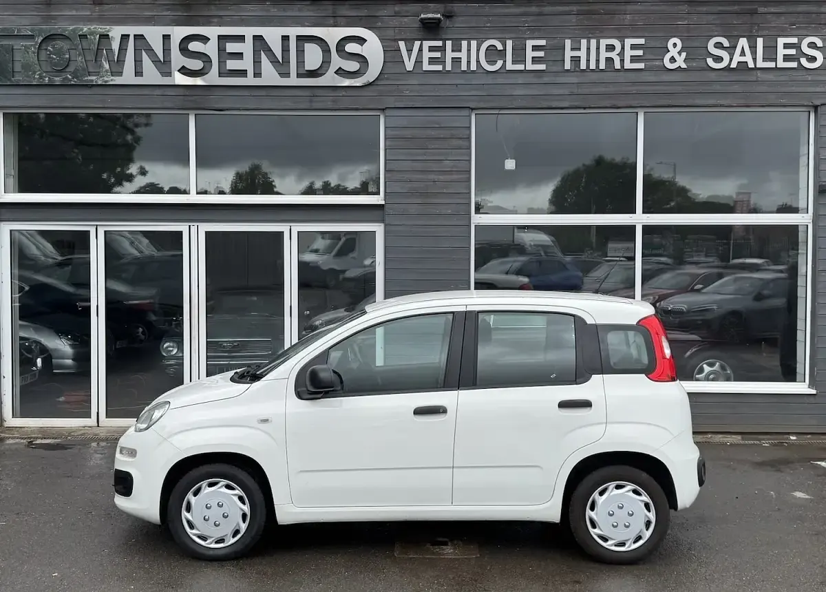 Used Fiat Panda Pop 69 HP (50 kW) 2013 White Hatchback
