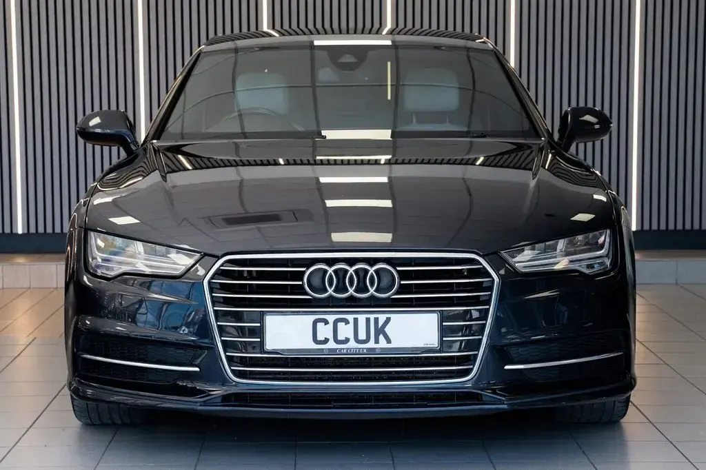 Used Audi A7 Sportback S-Line 218 HP (160 kW) 2016 Blue Hatchback