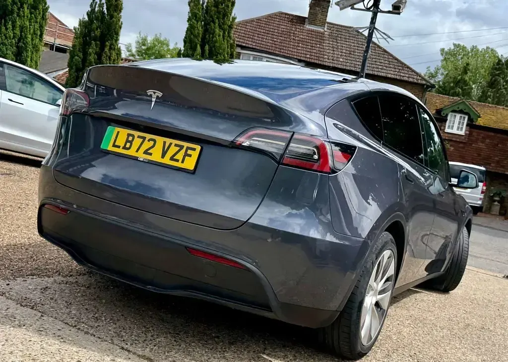 Used Tesla Model Y RWD 219 kW (299 HP) 2022 Grey SUV