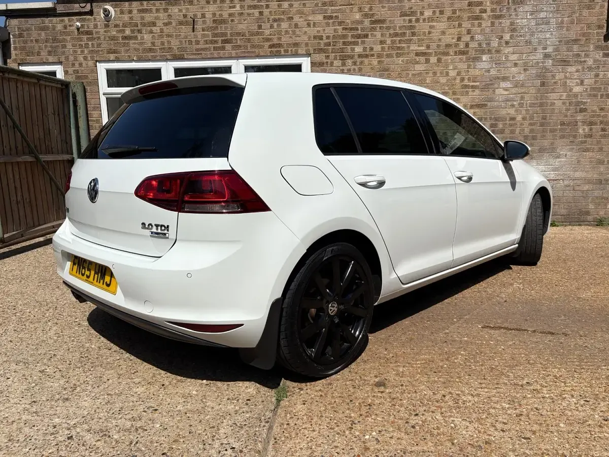 Used VW Golf VII GT 2015 White Hatchback