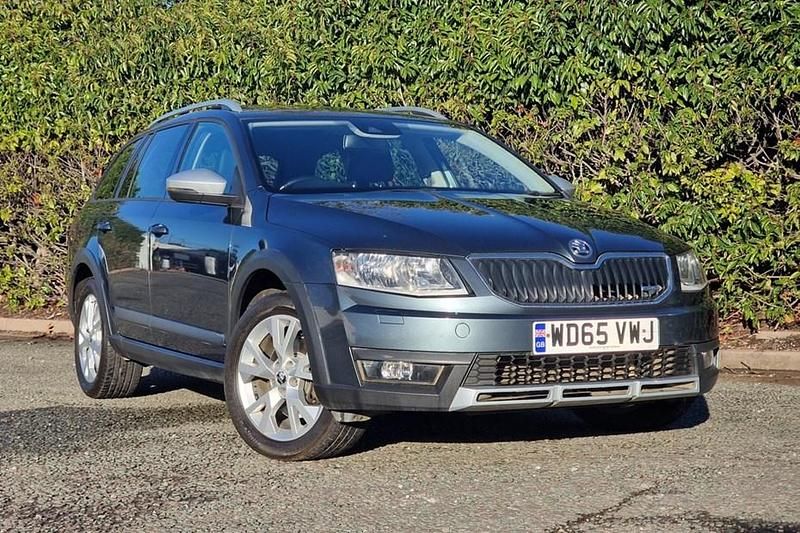 Used Skoda Octavia Scout Scout 4x4 184 HP (135 kW) 2015 Estate