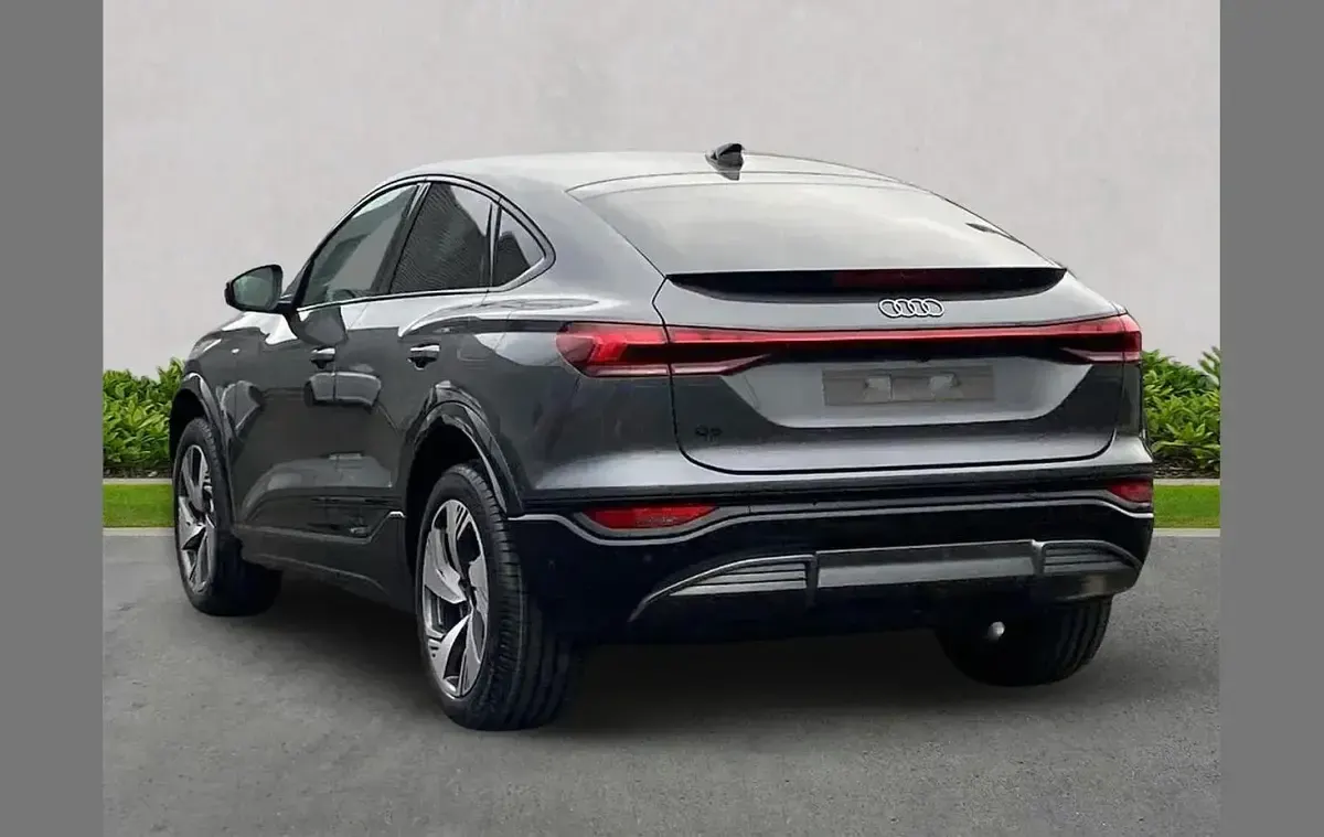 New Audi Q6 e-tron S-Line 280 kW (382 HP) 2025 Other SUV