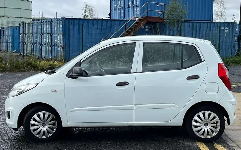 Used Hyundai i10 Classic 86 HP (63 kW) 2013 Hatchback