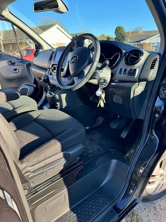 Używany Renault Trafic 2016 Minivan