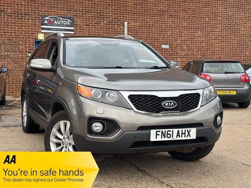 Silver Used 2011 Kia Sorento SUV | £4,500 (Fair price) - Image 1/4